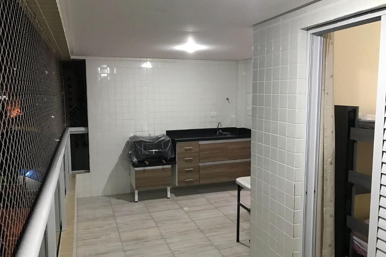 Apartamento No Canto Do Forte, Luxuoso E Confortavel, 2 Suites, Varanda Gourmet プライア・グランデ エクステリア 写真